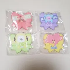 BT21 カプセルアクリルバッジ