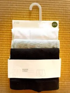 新品　ボクサーパンツ　3枚セット 146/152 シンプル　おしゃれ