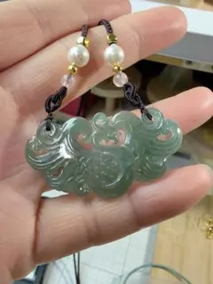 R1-0488天然本翡翠《本物保証》「鳳凰」ペンダント