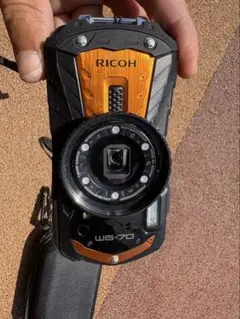 RICOH WG-70 リコー コンパクトデジタルカメラ オレンジ デジカメ