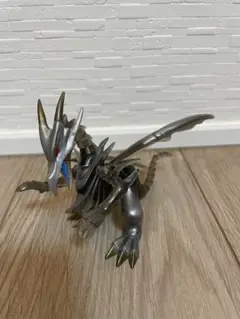 遊戯王　真紅眼の黒竜　レッドアイズブラックドラゴン フィギュア