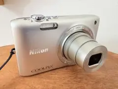 Nikon COOLPIX S2700 動作品 オールドコンデジ CCD 充電器のサムネイル