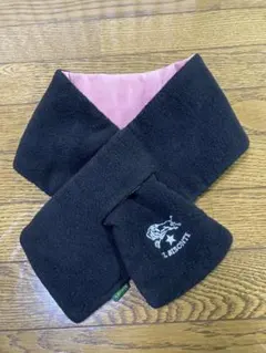 美品2回のみ使用⭐︎イルビゾンテ ブラックとピンク、リバーシブルのフリースマフラー