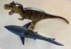 恐竜とサメのフィギュアセットのサムネイル