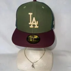 極美品 限定品 New Era ニューエラ59FIFTY LA 金刺繍623