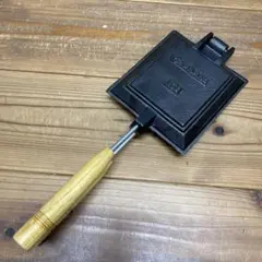 Item thumbnail for item 0b8cec8b-e74e-4149-957d-34e805800824