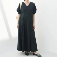 IENA イエナ B. サッカーVネックワンピース 黒 みーさん - メルカリ