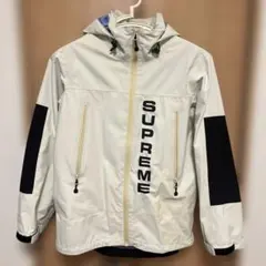SUPREME シュプリーム　マウンテンジャケット　レア品　完売モデル
