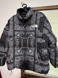 THE NORTH FACE バンダナ柄ダウンジャケット/韓国限定