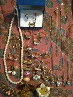 遺品整理アクセサリーセット　アンティーク