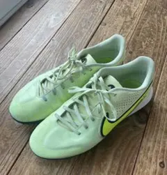 NIKE　ティエンポ　レジェンド9 27 TF トレシュー　【値引き可能】のサムネイル