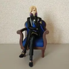 ツイステ　フィギュア　ヴィル
