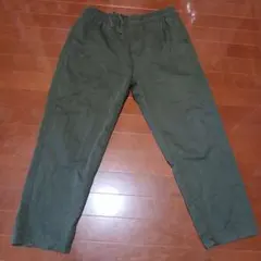 GU オリーブ ワイドパンツ 紐付き