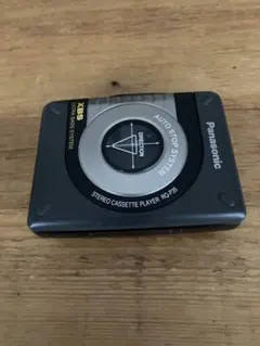 ジャンク品】Panasonic ポータブルカセットプレーヤー RQ-S75 - メルカリ