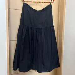 23区ウォッシャブルメモリータフタティアードスカート　size46