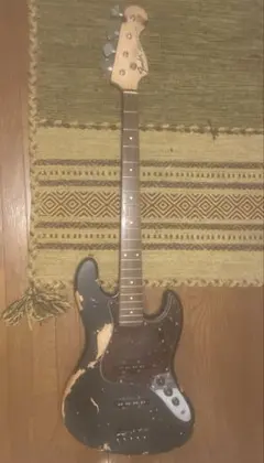 Fender ハイパー - スラブローズ / ダコタレッド - Bass Precision '62 Fender マルチレイヤー　レリック Bass Precision Japan ベース