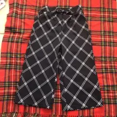新品タグ付きチェック柄リボン付きワイドパンツ ガウチョパンツ 140センチ
