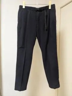 オンワード樫山 FINE MOVE テーパードパンツ L2 ネイビーのサムネイル