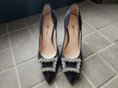 DIANA ビジュー付きハイヒール ブラック