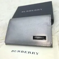 [希少色] バーバリー　二つ折りカードケース名刺入れ　ノバチェック　ロゴプレート