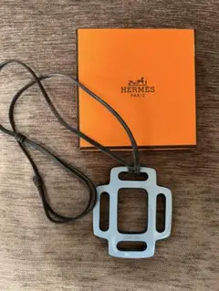 HERMES本店で購入 バッファローホーン ネックレス レア 美品 - メルカリ