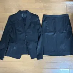 値下げ！アンタイトル UNTITLED ビジネススーツ上下スカート　黒就活スーツ