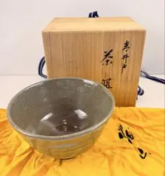 北一硝子　ぎやまん　茶碗　抹茶茶碗　常盤色　手作り　木箱付 北一硝子 ぎやまん 茶碗 抹茶茶碗 常盤色 手作り 木箱付 - メルカリ