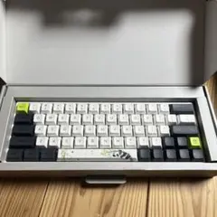 J*0様 Shurikey 75% ゲーミングキーボードワイヤレス対応 - メルカリ