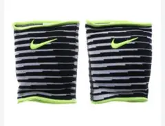新品　NIKE 　膝　サポーター　バレー　 ニーパッド　バレーボール　スポーツのサムネイル