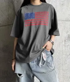 スタッズ付きフラッグtシャツ 半袖Tシャツ チャコールグレー sedacleのサムネイル