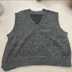 【mystic】スパンコールニットベスト グレー