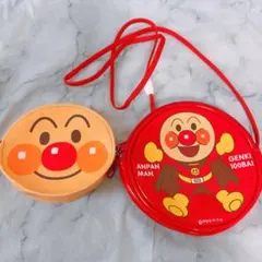 新品未使用　アンパンマン ポシェットとコインケース