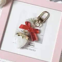 いちご 苺 キーホルダー バッグチャーム ホワイト