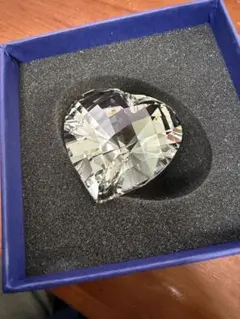 【極美品】SWAROVSKI ハートクリスタル 置物 正規品 ギフト向け