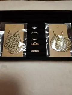 新品未使用　ピアス&リング♥️　　　　　　　7個まとめ売り♥️