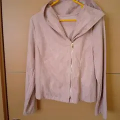 axesfemmeフード付き薄ピンクスエードジャケット