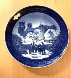 【美品】ロイヤルコペンハーゲンイヤープレート1975-1979(5枚セット） 美品】ロイヤルコペンハーゲンイヤープレート1975-1979(5枚