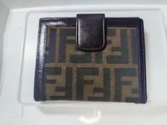Fendi ズッカ柄 折り財布 ブラウン