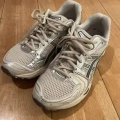 ASICS GEL-KAYANO 14 ホワイト/シルバー スニーカー 28cm