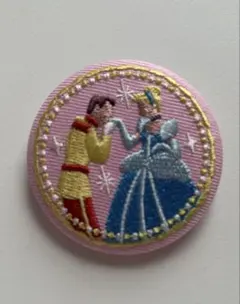 シンデレラ 刺繍缶バッジ ディズニー