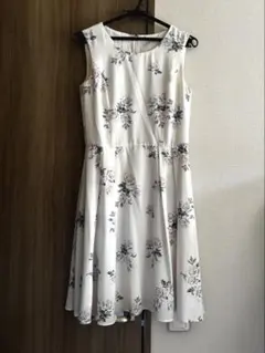 デビュードフィオレ 花柄　ワンピース