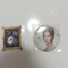 TWICEサナの缶バッチとステッカー