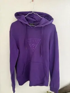 GUESS パープル パーカー Mサイズ