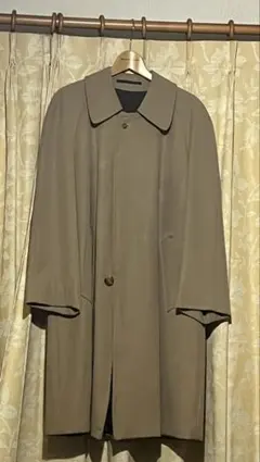 ベージュ ステンカラーコート　ランバン極上の逸品