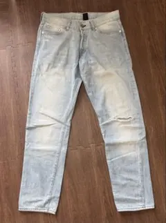 H&M ライトブルー　デニムパンツ