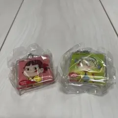 【最終値】歴代ペコちゃん　アクリルコレクションBC ２点セット　ガチャ