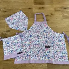 カラフルキャンディスタイル　エプロン　三角巾セット　花柄 100〜120cmのサムネイル