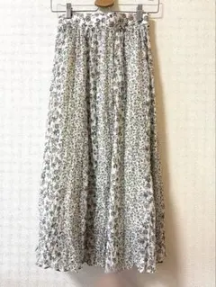 【earth】花柄　プリーツスカート　フリーサイズ