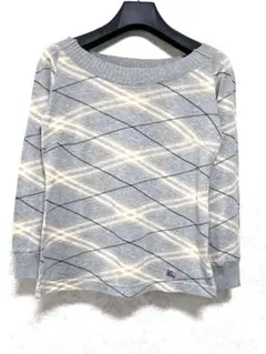 匿名発送　美品　バーバリーロンドン　デザインカットソー　ロゴ刺繍　サイズ2