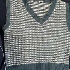 【新品未使用】ニットベスト　ベージュ　Sサイズ　ハニーズ